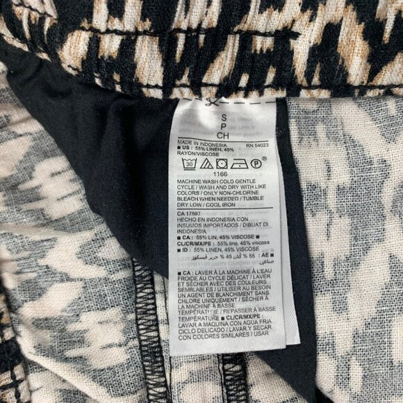 Old Navy Black Ikat Printed Linen Blend Pull On Shorts S - Picture 4 of 5